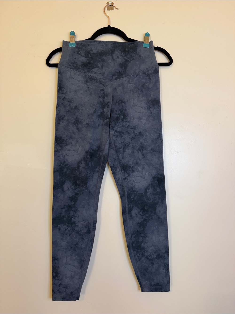 Old Navy Charcoal Gray Marble Leggings